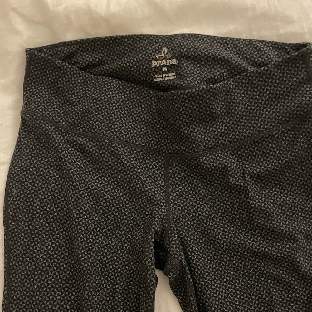 Women’s Medium Prana Leggings